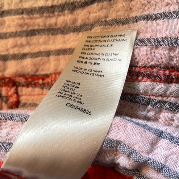 FREE People Libson Yarn Dye Button Up Top. Size L. P/A2274 - Picture 7 of 9